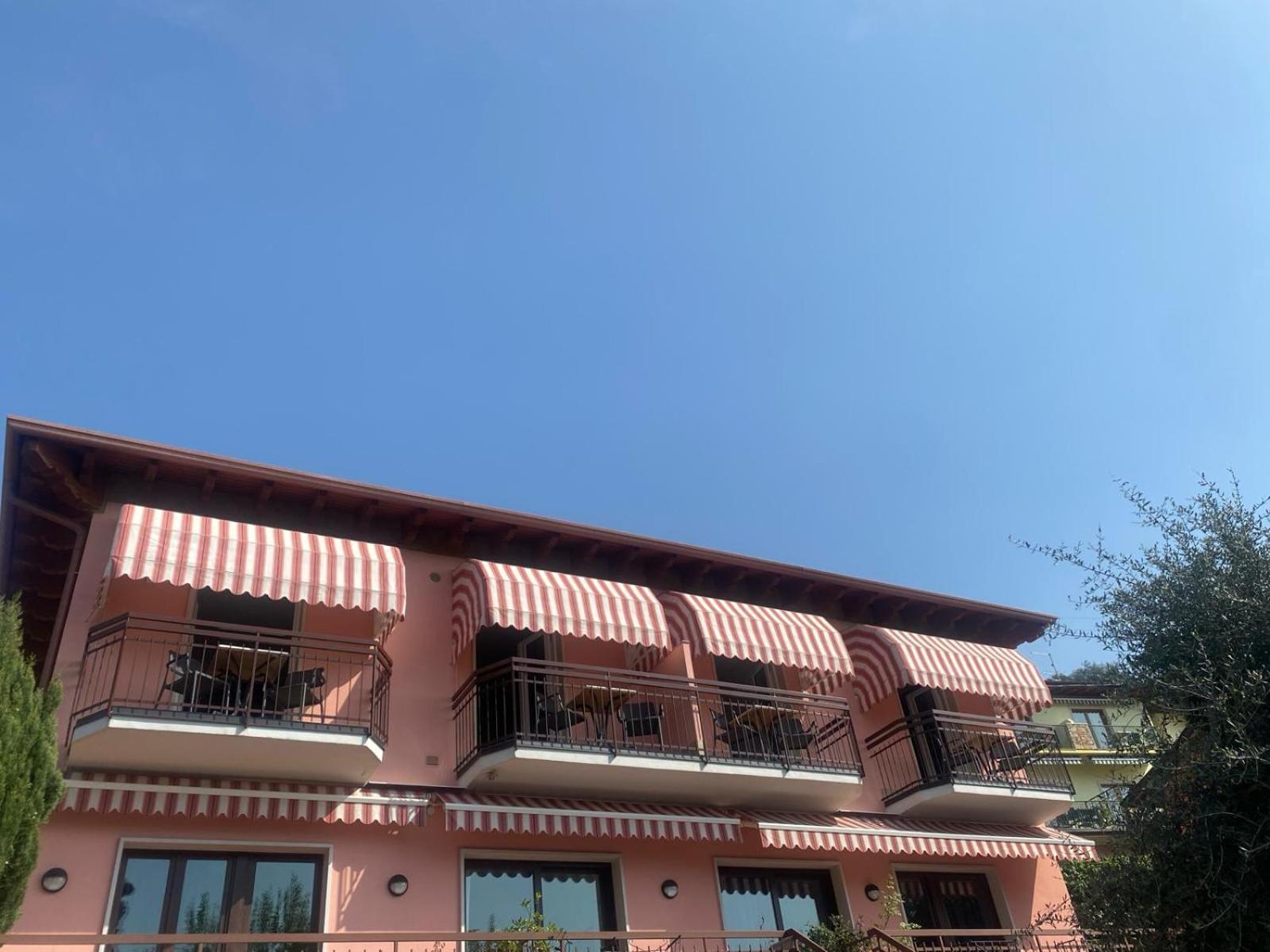 Residence Solei Classic & Plus 브렌조네 술 가르다 외부 사진