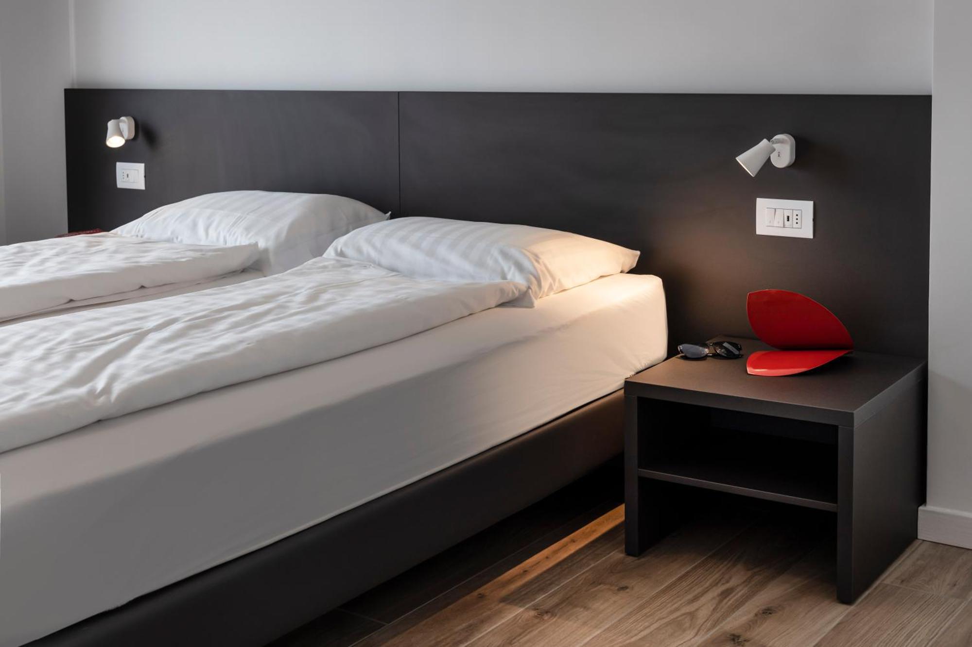Residence Solei Classic & Plus 브렌조네 술 가르다 외부 사진