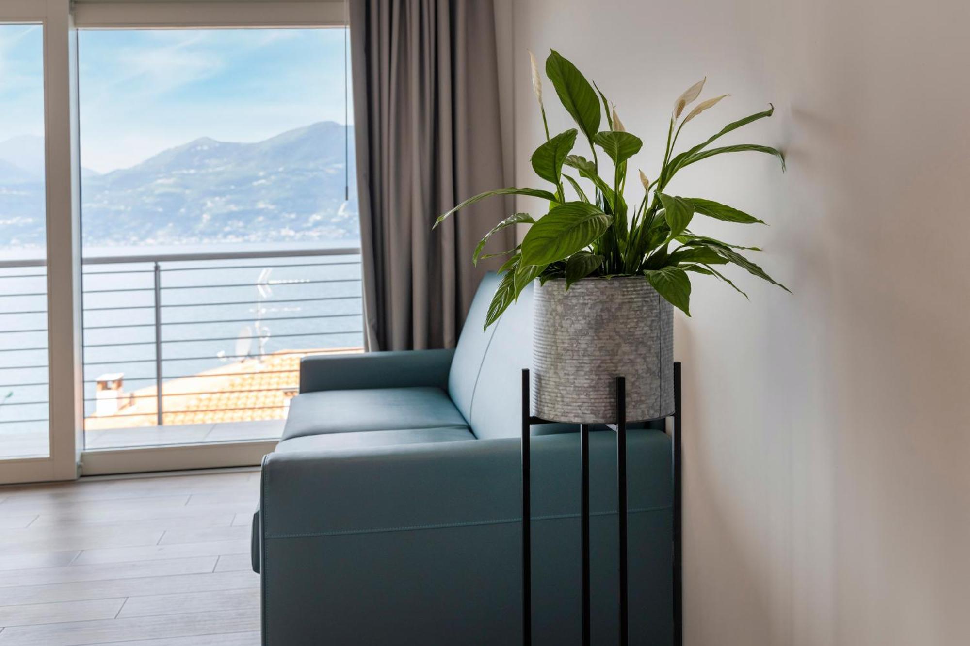 Residence Solei Classic & Plus 브렌조네 술 가르다 외부 사진