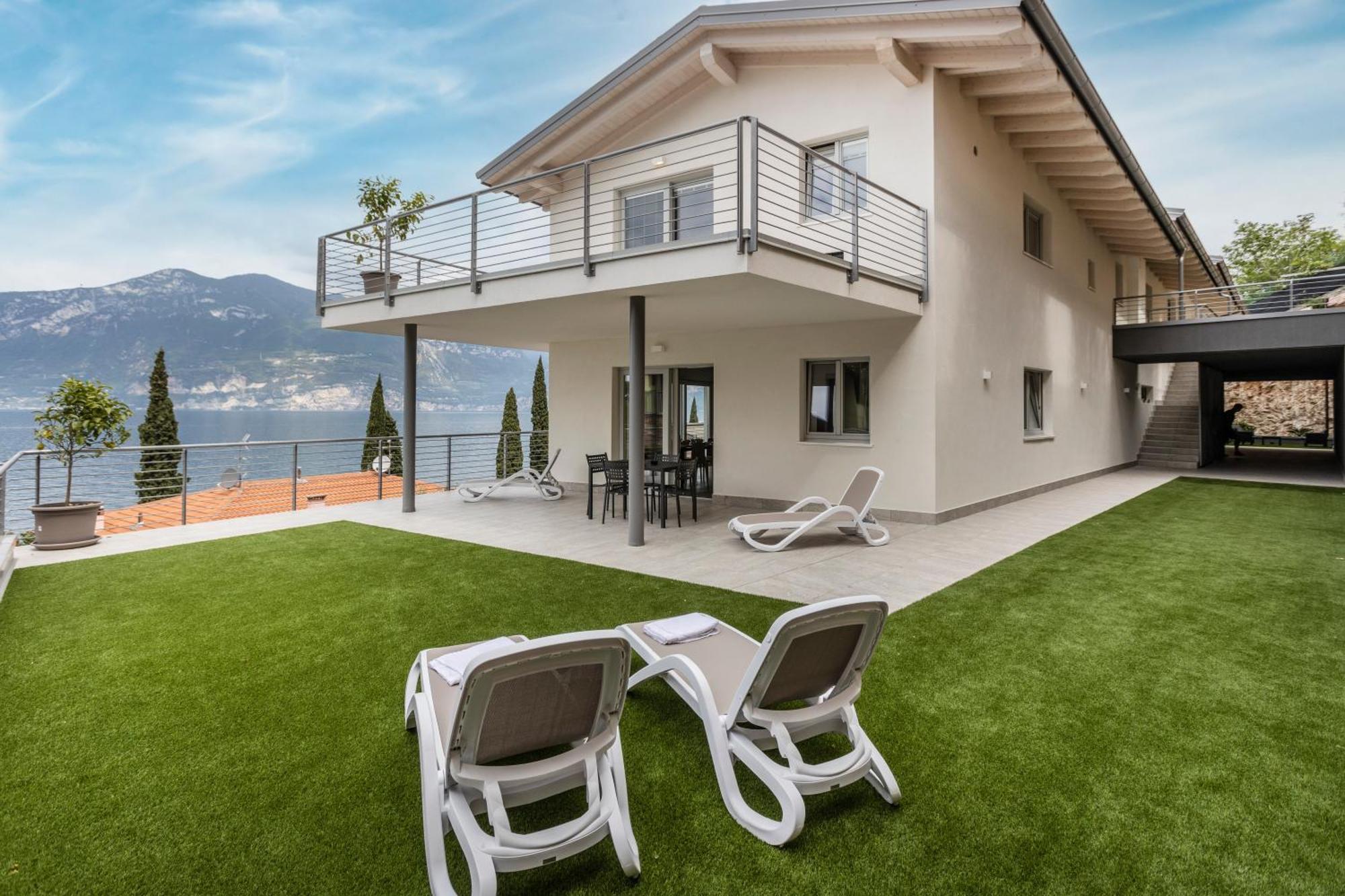 Residence Solei Classic & Plus 브렌조네 술 가르다 외부 사진